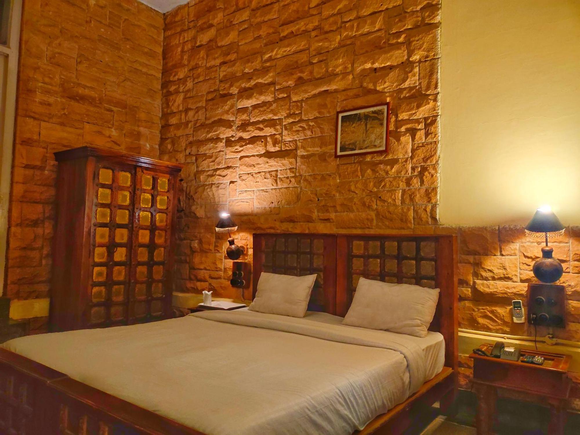 Sisodia Hotel & Resorts Jodhpur  Eksteriør billede