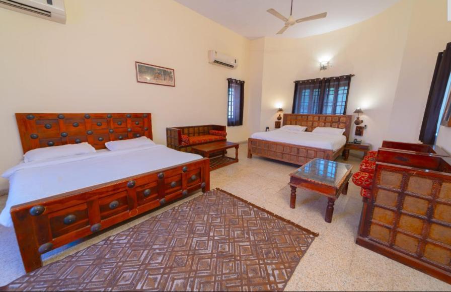 Sisodia Hotel & Resorts Jodhpur  Eksteriør billede
