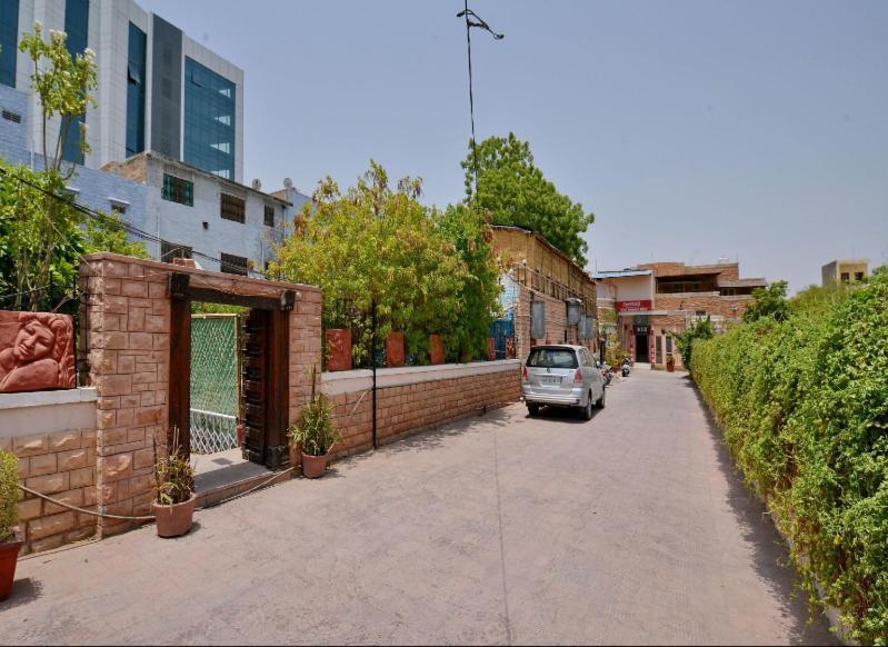 Sisodia Hotel & Resorts Jodhpur  Eksteriør billede